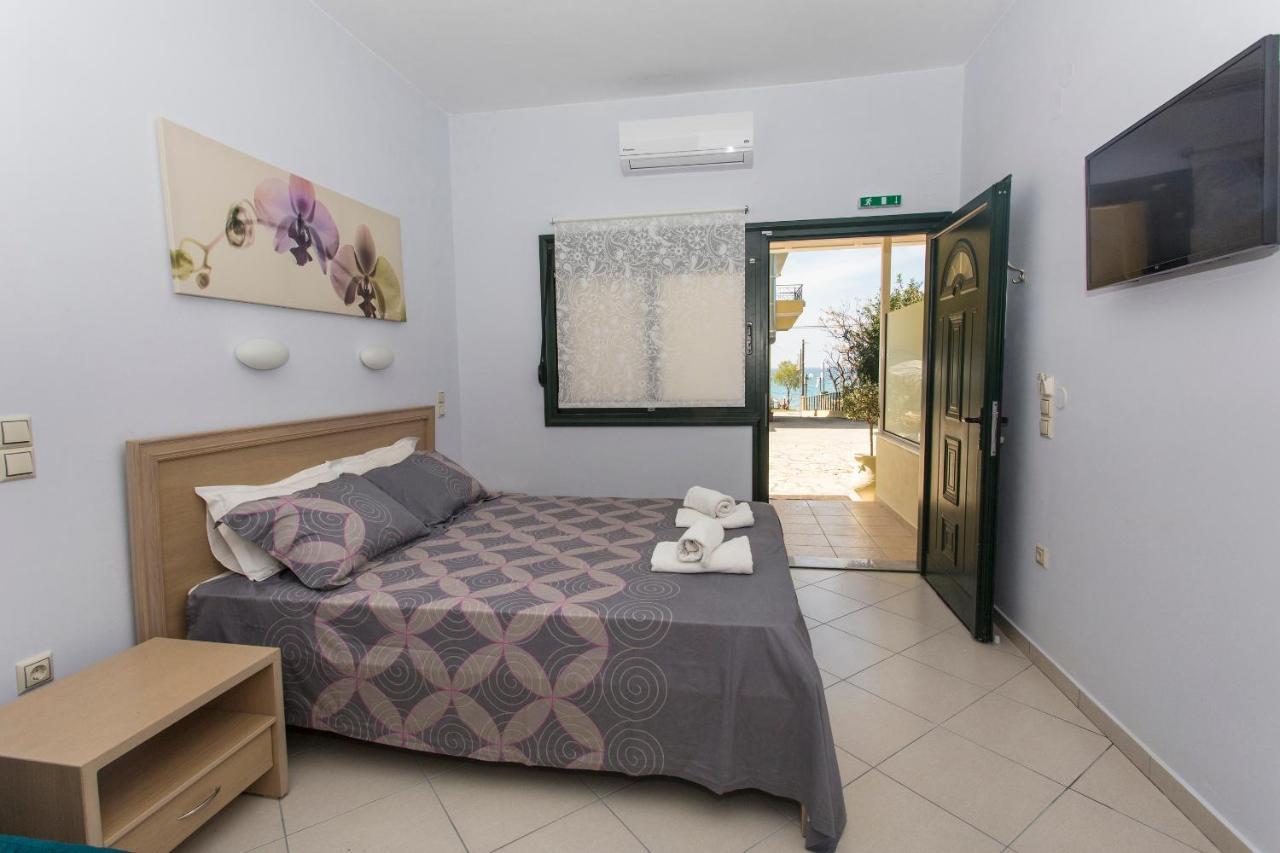 פראליה וראחו Hotel Loukas Vrachos מראה חיצוני תמונה