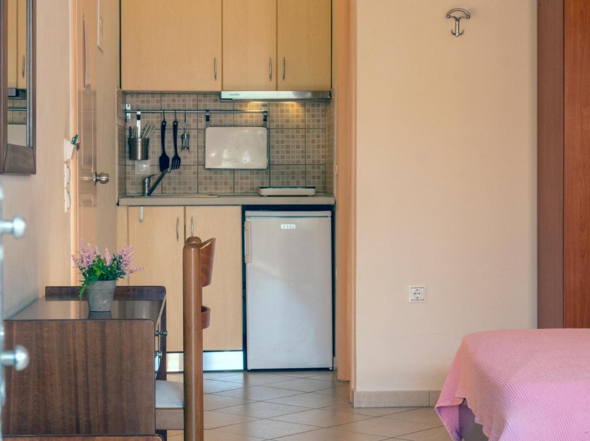 פראליה וראחו Hotel Loukas Vrachos מראה חיצוני תמונה